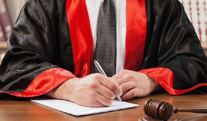 46 yaşındaki avukat kendi ofisinde yaşamına son verdi