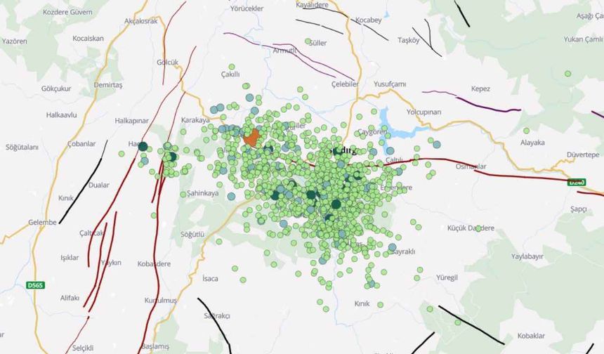 Balıkesir depremin ardından 1235 kez sallandı