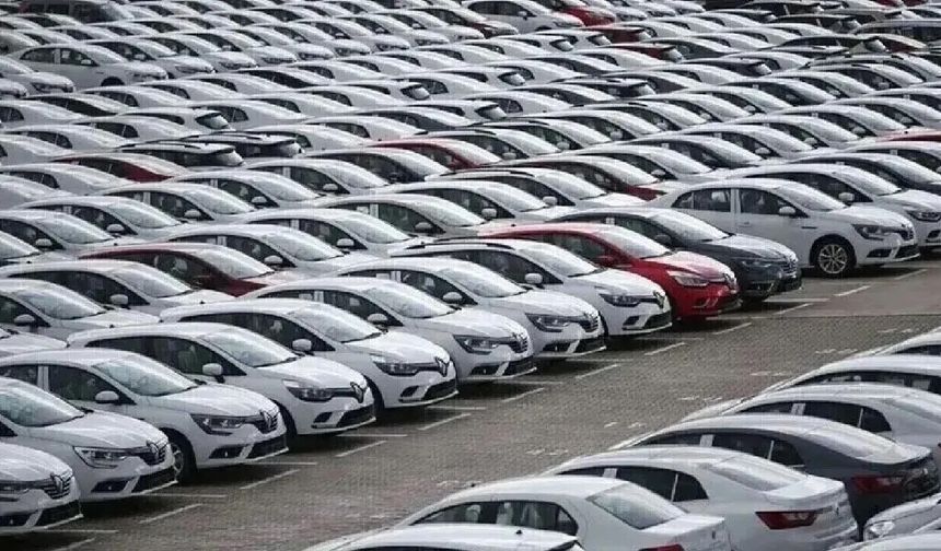 Taşıt kredisi faiz oranları güncellendi mi? İşte 400 bin TL'nin geri ödemesi...