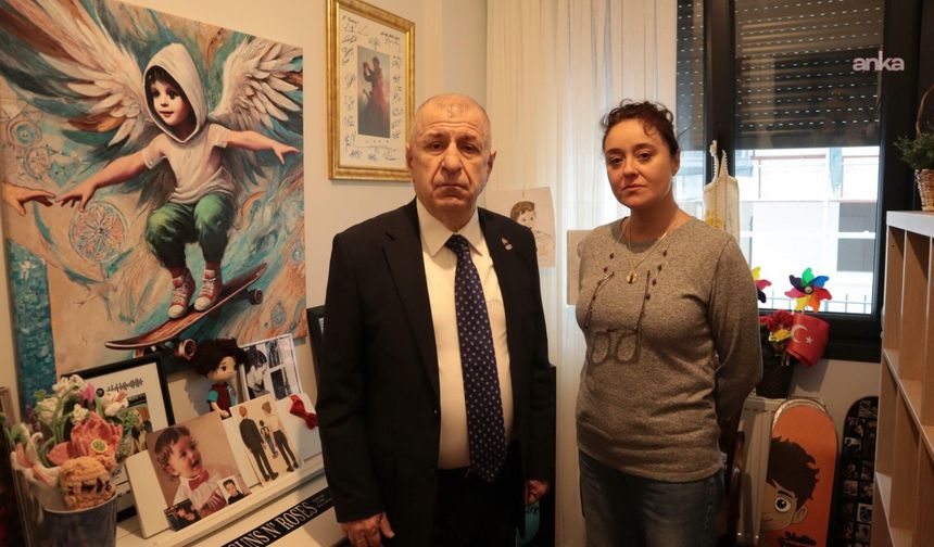 Ümit Özdağ'dan Ahmet Minguzzi'nin annesine ziyaret