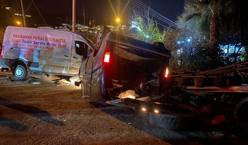 Bodrum'daki kazada 18 yaşındaki genç hayatını kaybetti! 1'i ağır 2 yaralı