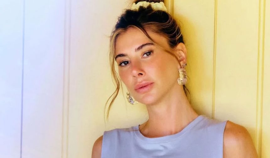 Hakkında yakalama kararı bulunan Şeyma Subaşı yine Kur'an-ı Kerim paylaştı