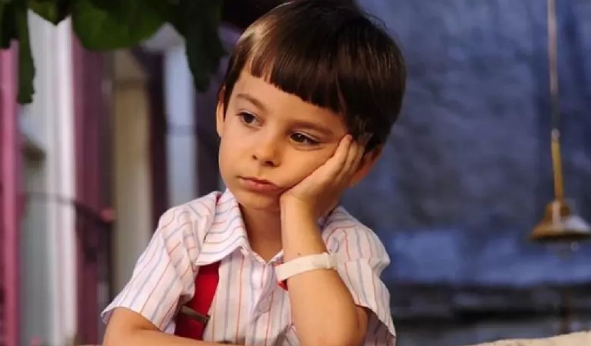 Öyle Bir Geçer Zaman ki'nin Osman'ı Emir Berke Zincidi son haliyle gündem oldu! Görenler tanıyamıyor