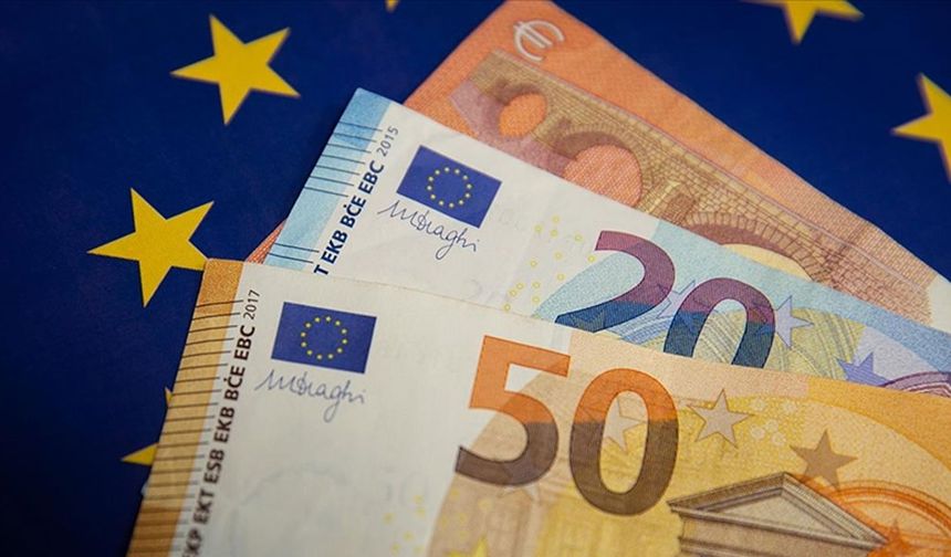 O ülke resmen Euro'ya geçti