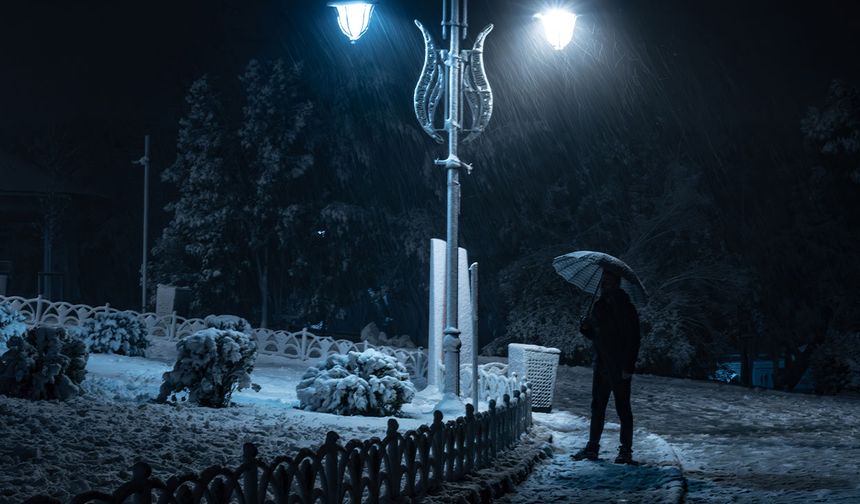 AKOM'dan İstanbul'a kar uyarısı