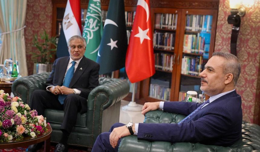 Bakan Fidan, 'Türkiye-Mısır-Pakistan-Suudi Arabistan Dışişleri Bakanları Toplantısı'na katıldı