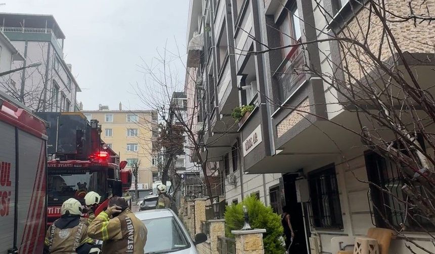 Avcılar'da bulaşık makinesi alev aldı; itfaiye müdahale etti