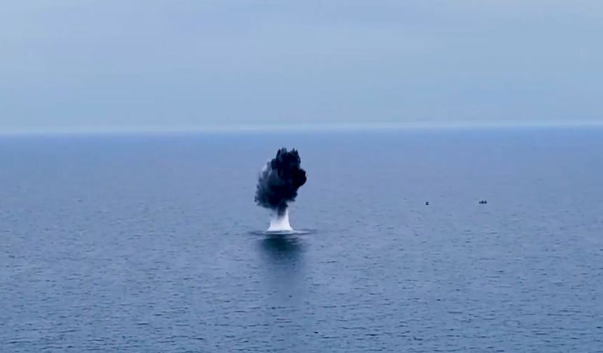 MSB: Karadeniz'de 'şüpheli cisim' açıklaması