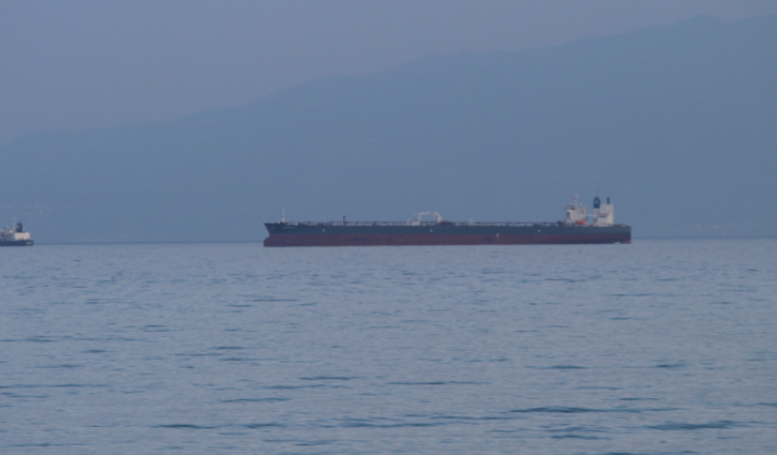 İran'dan kritik açıklama! "Düşman olmayan tüm gemilere Hürmüz Boğazı açık"