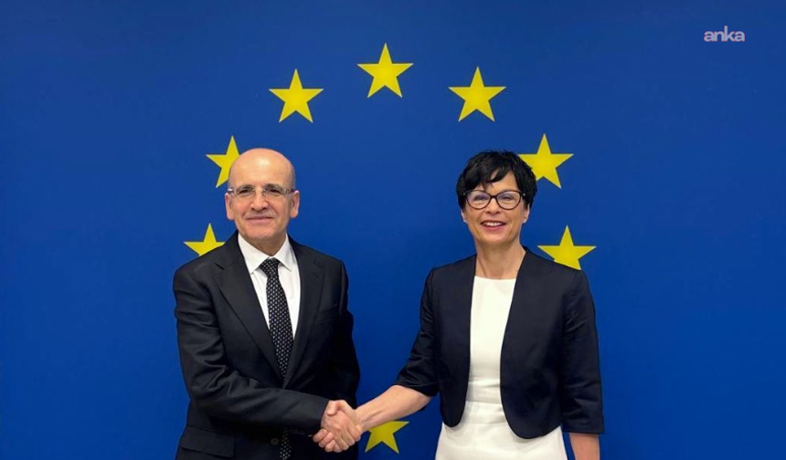 Bakan Şimşek, Avrupa Komisyonu Genişlemeden Sorumlu Komiseri Kos ile görüştü