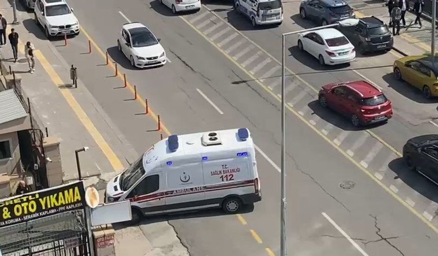 Boşanma davası süren çiftin yakınları birbirine girdi: 1'i ağır, 3 yaralı