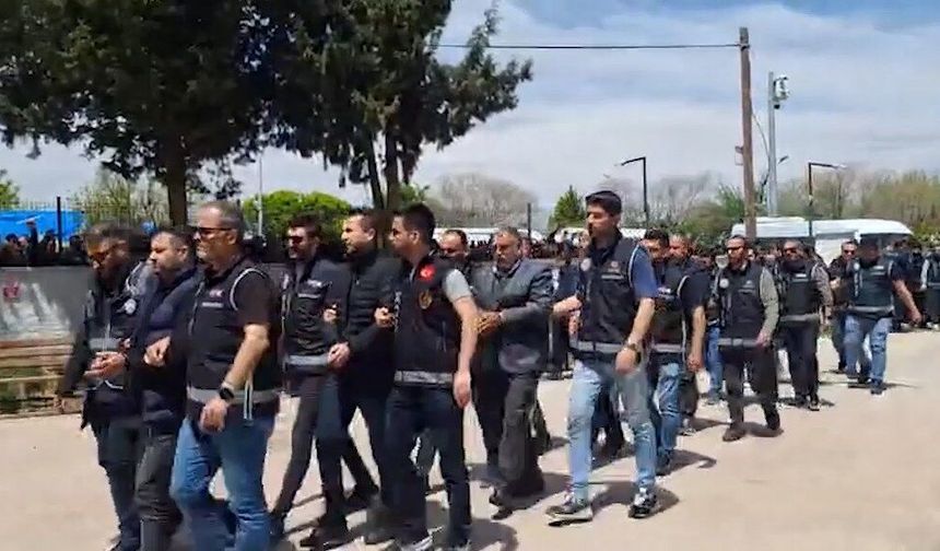 Halfeti Belediyesi'nde 'yolsuzluk' operasyonunda 29 tutuklama