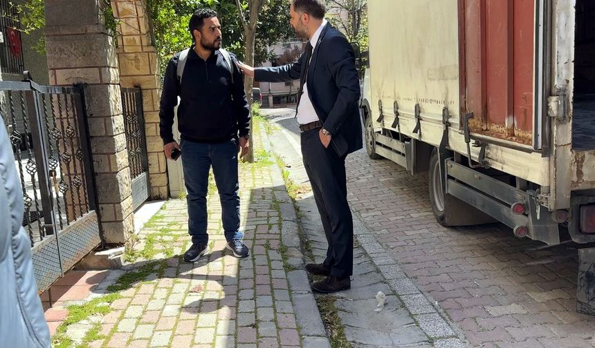 Kiracı olduğu ev icradan satıldı; yurt dışından döndüğünde eşyalarıyla sokakta kaldı