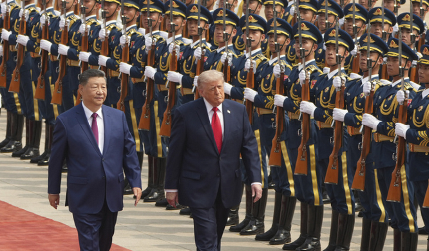 8,5 yıl sonra tarihi ziyaret: ABD Başkanı Trump ve Çin Devlet Başkanı Xi Pekin'de bir araya geldi