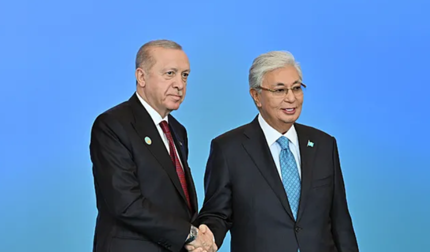Cumhurbaşkanı Erdoğan'dan Türkistan'da konuştu: Türk dünyası dijitalleşerek kalkınmalı
