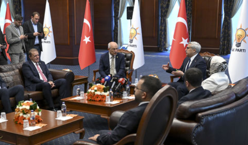 AK Parti ve CHP arasında 3 bayram sonra ilk bayramlaşma