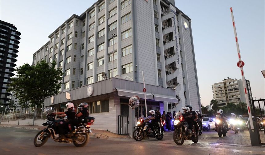 Mersin merkezli 11 ilde yasa dışı bahis operasyonlarında 67 şüpheli gözaltına alındı