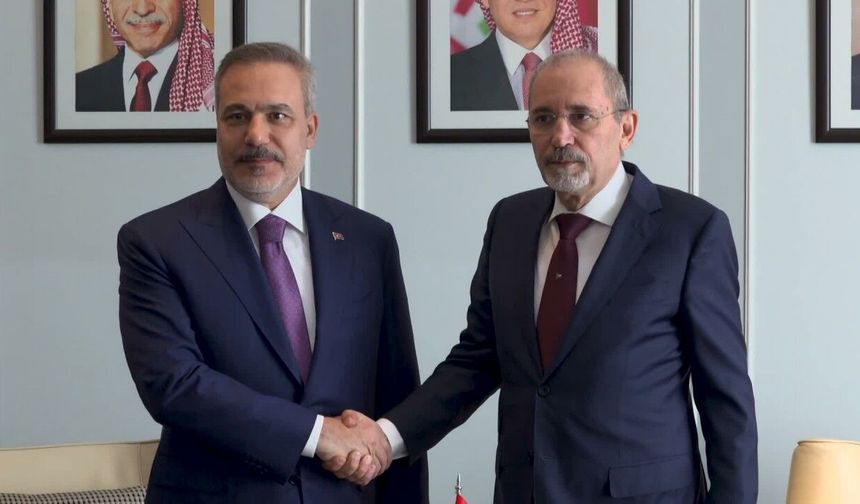 Dışişleri Bakanı Fidan, Ürdünlü mevkidaşı Safadi ile bir araya geldi