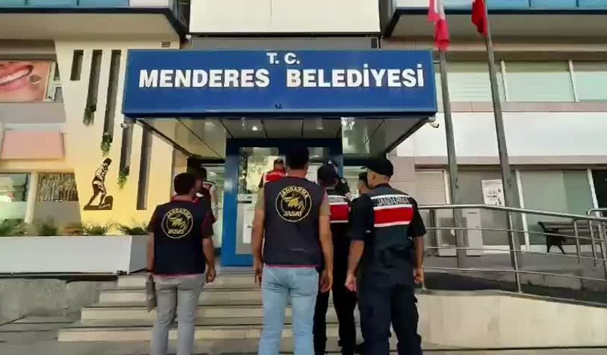 Menderes Belediyesi'ne operasyon... Başkan İlkay Çiçek dahil 13 kişi gözaltına alındı