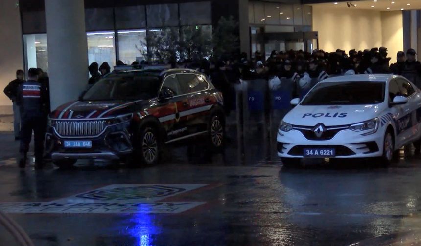 Bakırköy Belediyesi'ne operasyon: 68 gözaltı kararı