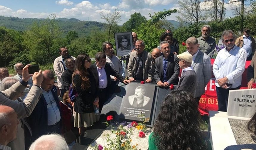 Eski Fatsa Belediye Başkanı Fikri Sönmez (Terzi Fikri) mezarı başında anıldı.