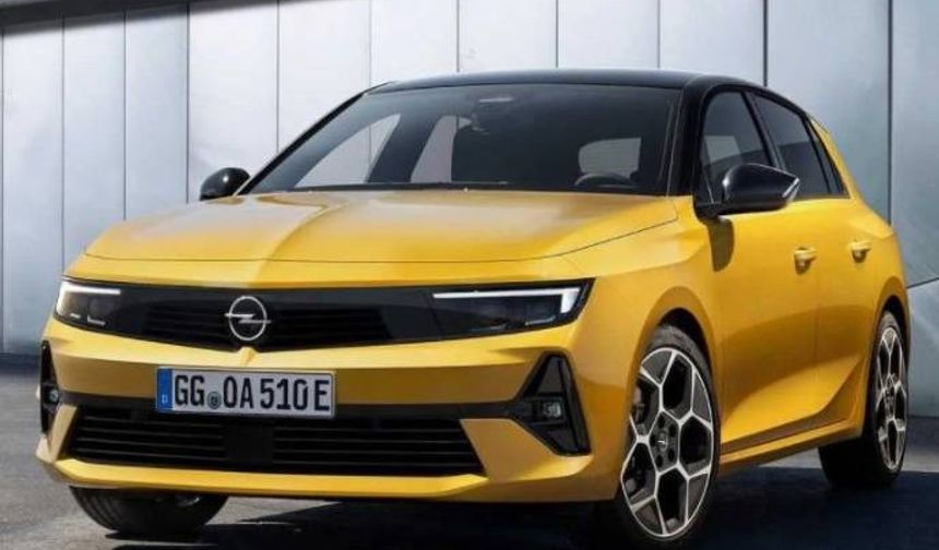Opel yeni modeli 2022 Astra'nın özellikleri ve fiyat listesini açıkladı... 2022 Opel Astra Elegance paketin Avrupa satış fiyatı 39.100 Euro.