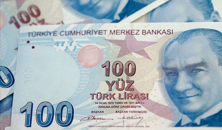 Hafta sonu zam serisi devam etti. Akaryakıt ve doğalgaz ÖTV zamları ile beraber Türkiye’nin yeni haftada gündemi yine ZAM olacak. Köprüler, otoyollar ve tüm ulaşım sektöründe zam haberleri sürpriz olmaz.