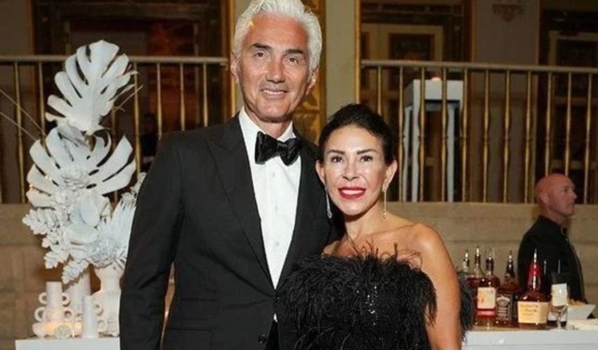 Suzan Sabancı ile Haluk Dinçer'in, bu kararı aileleri ve oğulları Haluk Akay (27) ile kızları Ceyda Dinçer'le (25) konuşarak aldığı öğrenildi.