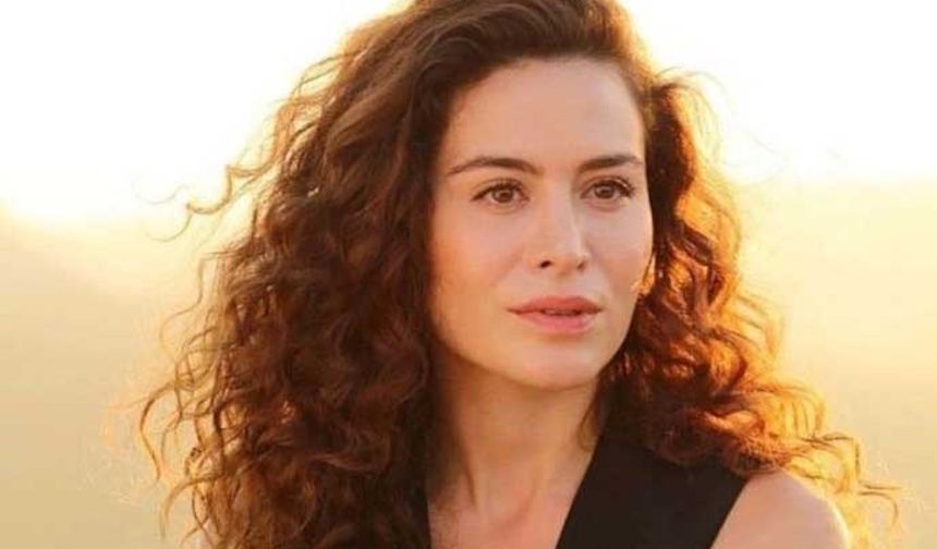 Katarsis” programına konuk olan oyuncu, kariyerinde Erdoğan’ın nüfuzunu kullandığı şeklindeki izleyici yorumuna şöyle yanıt verdi: