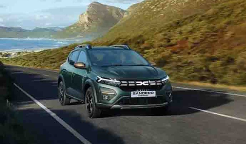 Dacia Sandero Stepway fiyat listesi Nisan 2024: Expression Stepway Tce 90 bg CVT 1.066.000 TL, Extreme Stepway Tce 90 bg CVT 1.113.000 TL