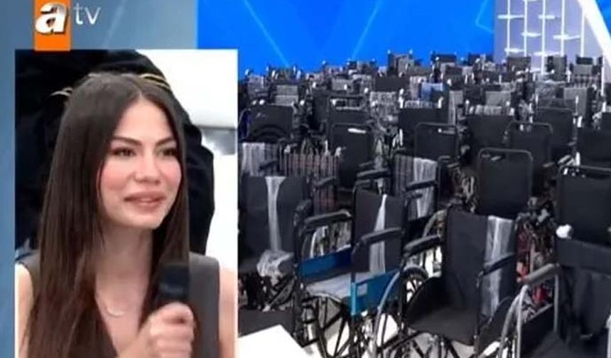 Demet Özdemir bağışladığı 4 akülü sandalyeyi bizzat kendi getirdi. Müge Anlı'nın teşekkürlerini ilettiği Demet Özdemir, örnek hareketi ile bir kez daha gönülleri fethetti.