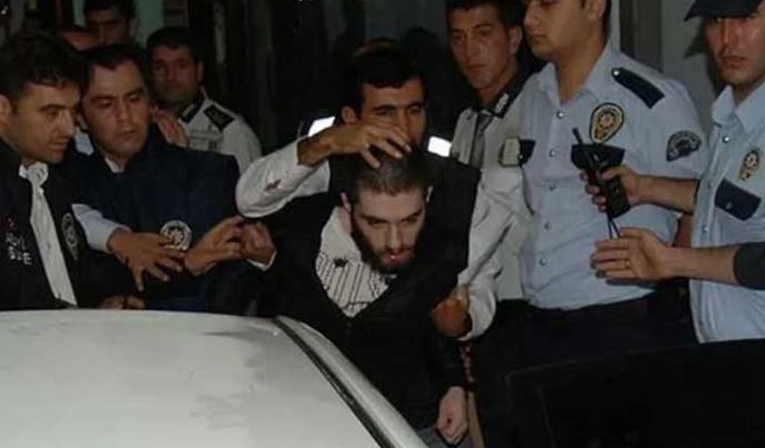 10 Ekim 2014 tarihinde intihar ettiği iddia edilen Garipoğlu'nun gerçekten ölüp ölmediğiyle ilgili soruşturma dosyasına da giren bilgilere göre Garipoğlu, Silivri 5 Nolu L Tipi Kapalı Ceza İnfaz Kurumuna 24 Ekim 2011 tarihinde götürüldü. Bir süre güvenlik nedeni ile F Blok F9 üst blok koğuşuna yerleştirildi. 1 Aralık 2011'de talebi üzerine F Blok F3 Alt koğuşuna yerleştirildi.