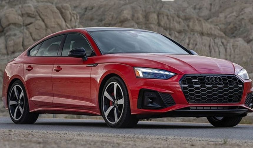 Audi A5 Fiyat Listesi Ağustos 2024: A5 Cabrio 45 Turbo FSI quattro 265 hp S line S tronic PI. 4.476.413 TL , A5 Sportback 40 TDI quattro 204 hp Advanced S tronic PI. 3.990.113 TL , A5 Coupe 45 Turbo FSI quattro 265 hp S line S tronic PI. 4.164.113 TL