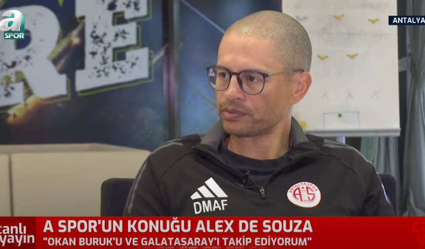 Alex de Souza'dan A Spor'a 'Galatasaray' düzeltmesi