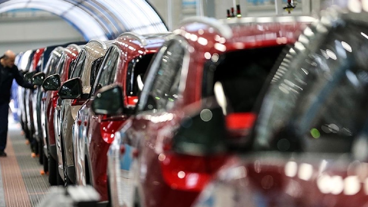 Bu listeye bakmadan araç almayın! İşte oto sanayinin yanından bile geçmeyen otomobiller