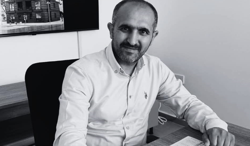 Iş Insanı-1