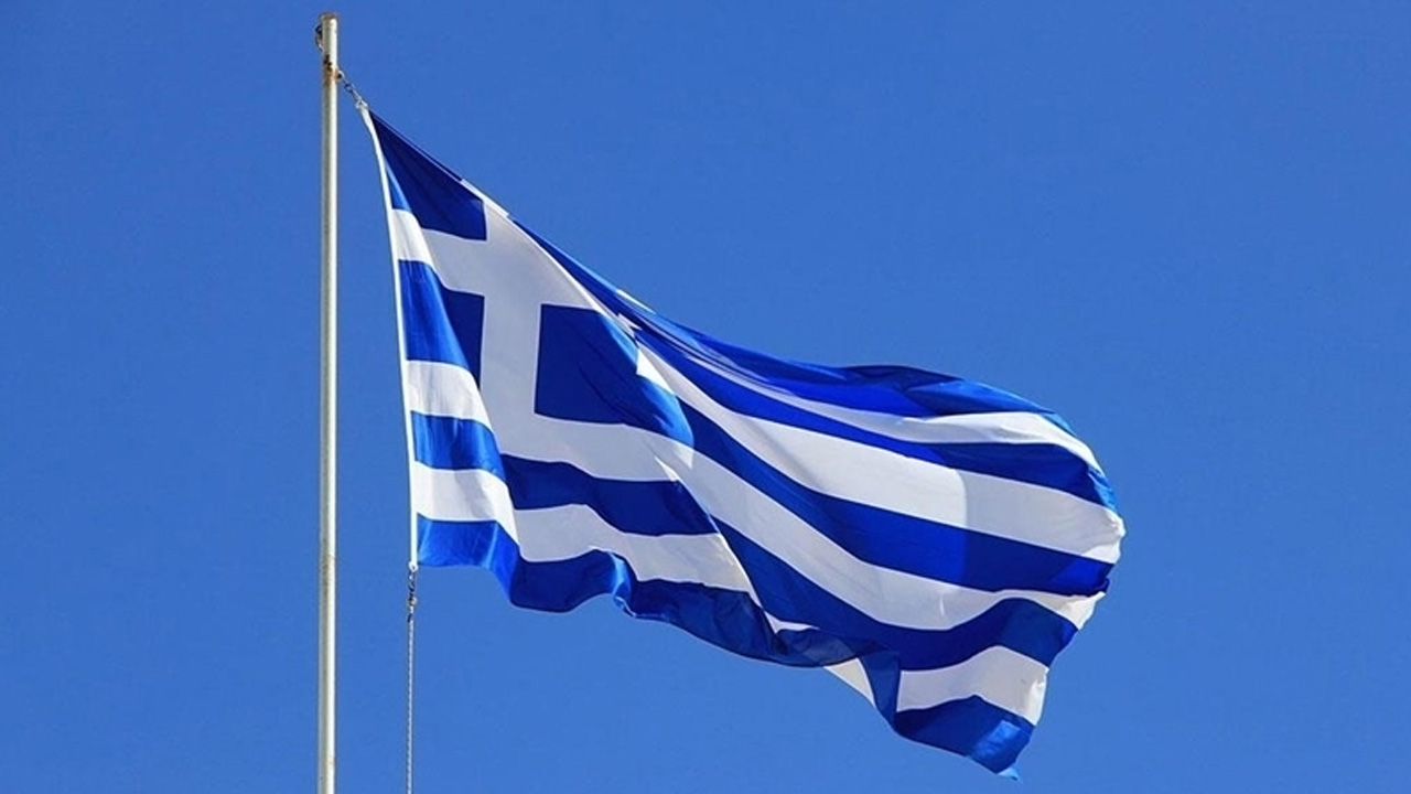 7. Greece: 23.0%
