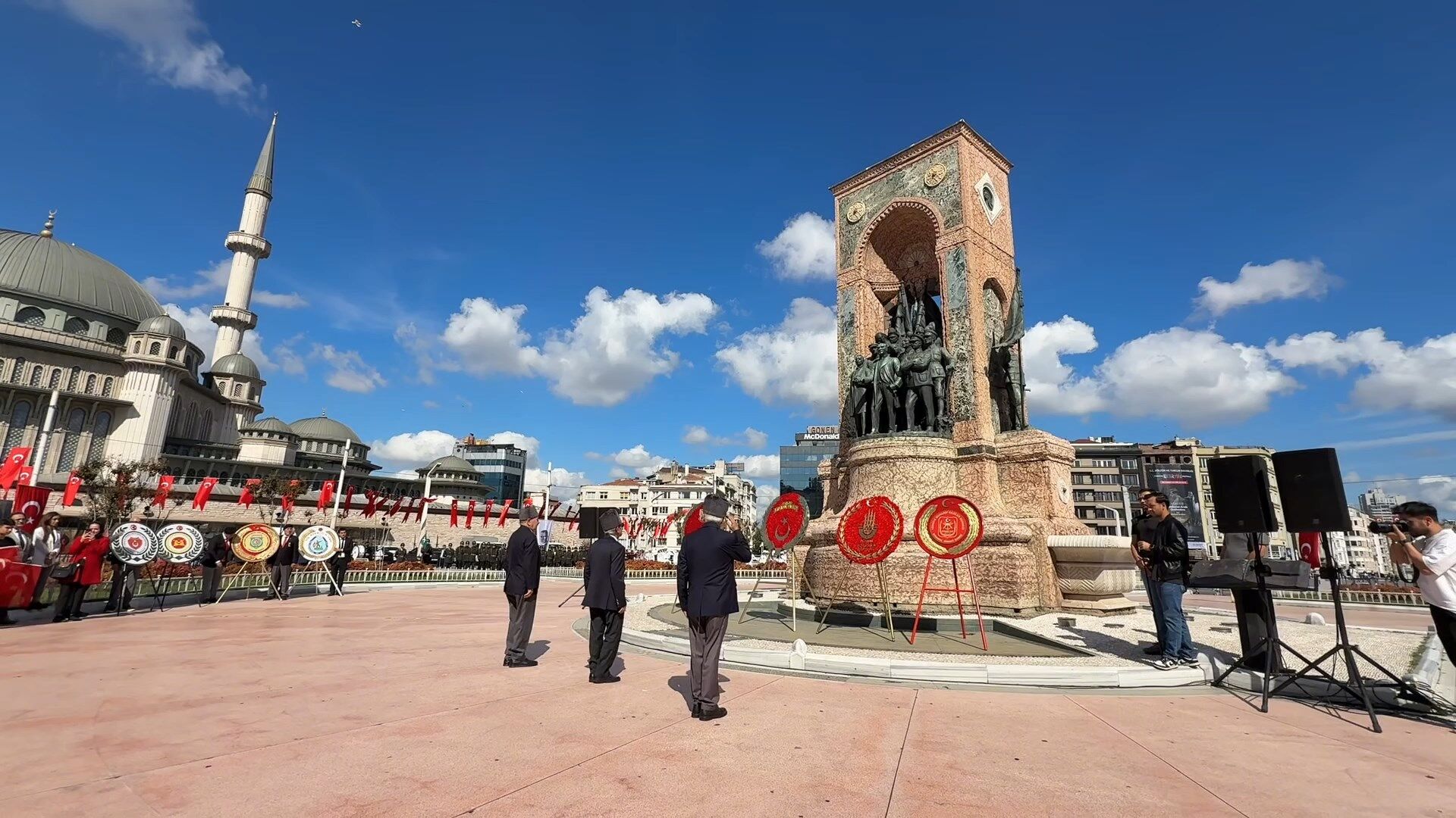 19 Eylül Gaziler Günü'nde Taksim'de tören düzenlendi