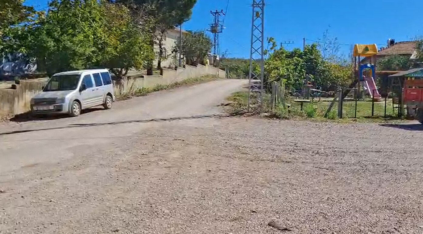 18 yaşındaki Gökçe, sevgilisi tarafından boğazı kesilerek öldürüldü