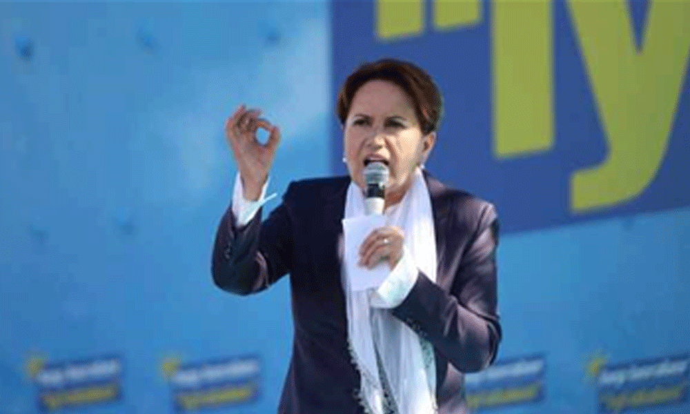 Meral Akşener'den EYT'lilere: Cumhurbaşkanı’nın ‘türedi’ dedikleri nasılsınız?