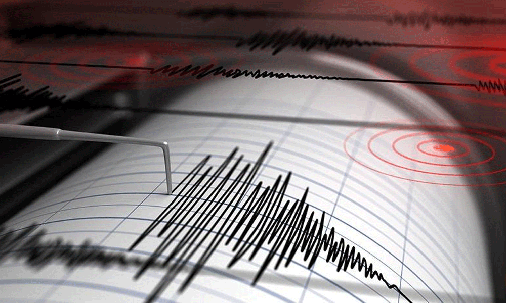 Manisa'da korkutan deprem!