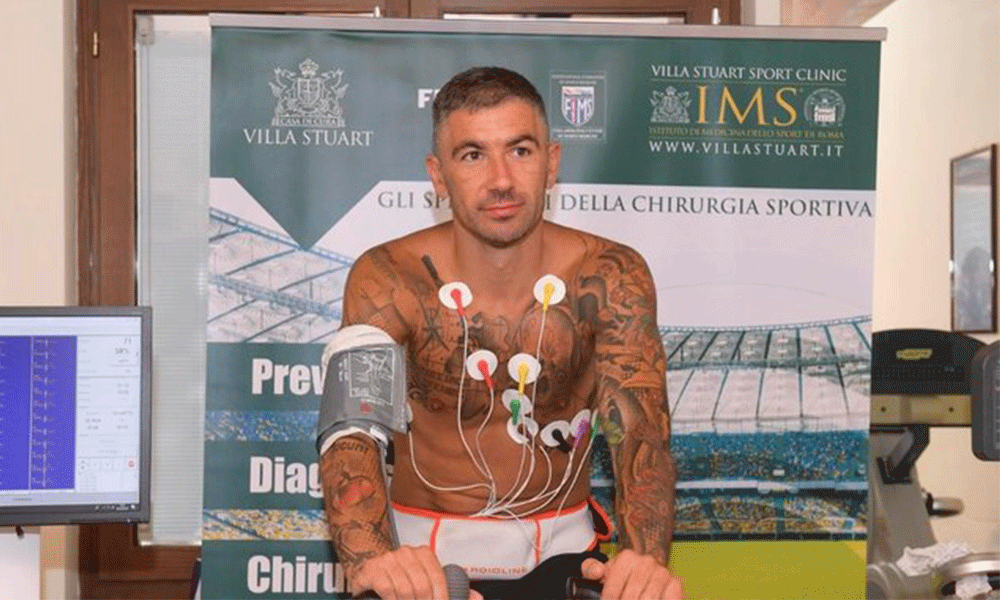 Aleksander Kolarov sağlık kontrolünden geçti