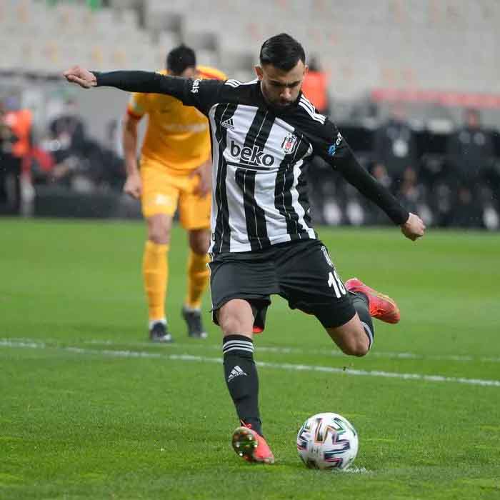 Rachid Ghezzal - Beşiktaş - 11 milyon Euro