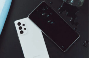 Akıllı telefonlarda zam 