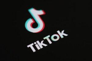 TikTok blackout challenge