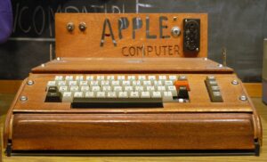 Apple-1