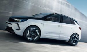 Opel-Grandland-GSe-1