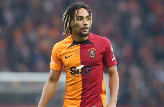 Sacha Boey, Galatasaray, PSG, transfer