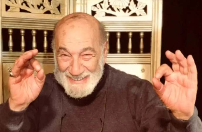 Yeşilçam'ın çınarı Yılmaz Gruda, 25 Temmuz 2023'te hayatını kaybetti.
“Yabancı Damat”, “İşler Güçler”, “Kavak Yelleri” gibi dizilerde aldığı rollerle hafızalarda yer etti.