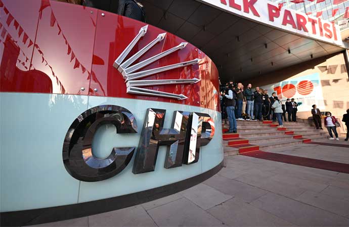 CHP, İstanbul, aday değişikliği, yerel seçim 